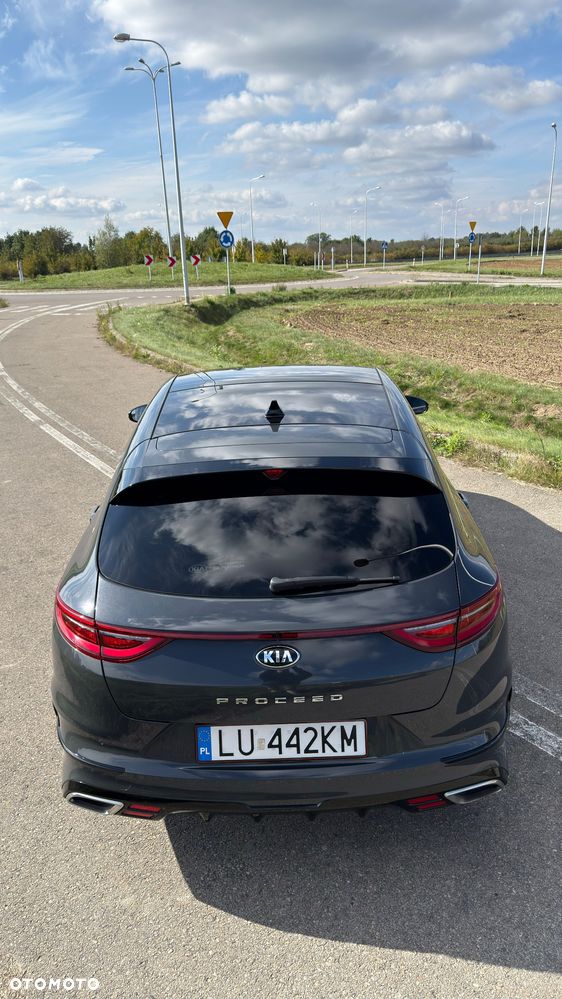 Kia ProCeed 1.6 T-GDI GT DCT - 10