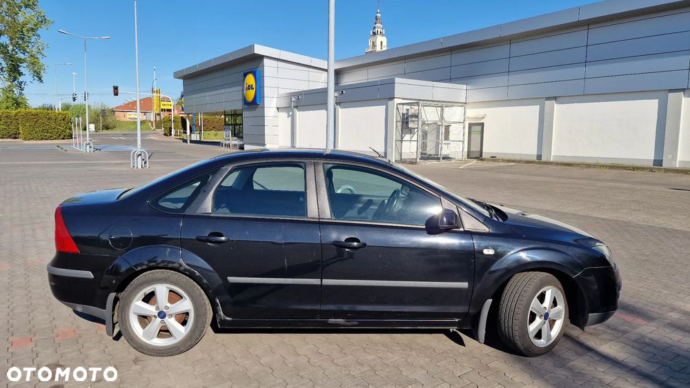 Ford Focus - 1