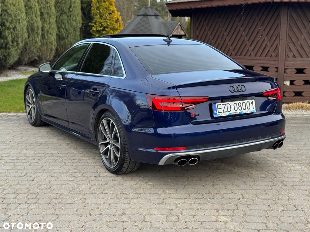 Audi S4 Limousine - 11