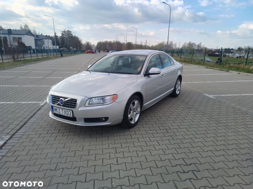 Volvo S80 - 1