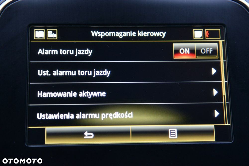 Renault Grand Scenic - 17