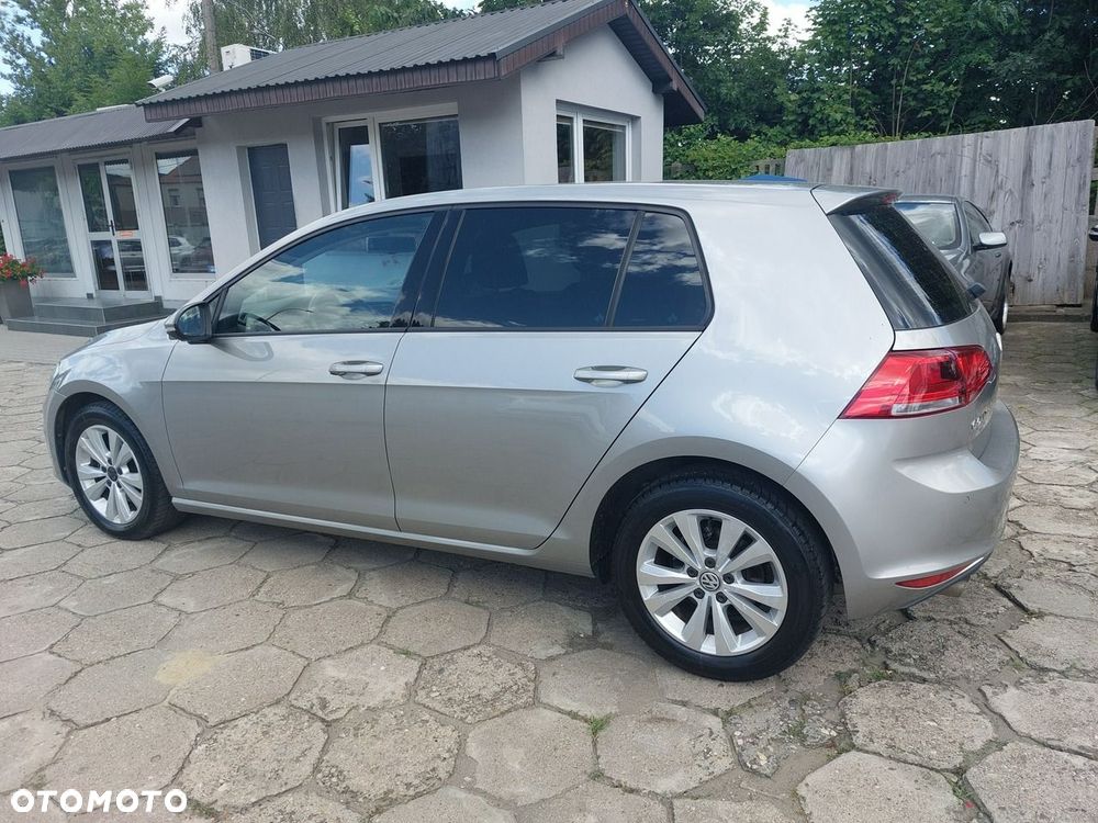 Volkswagen Golf - 7
