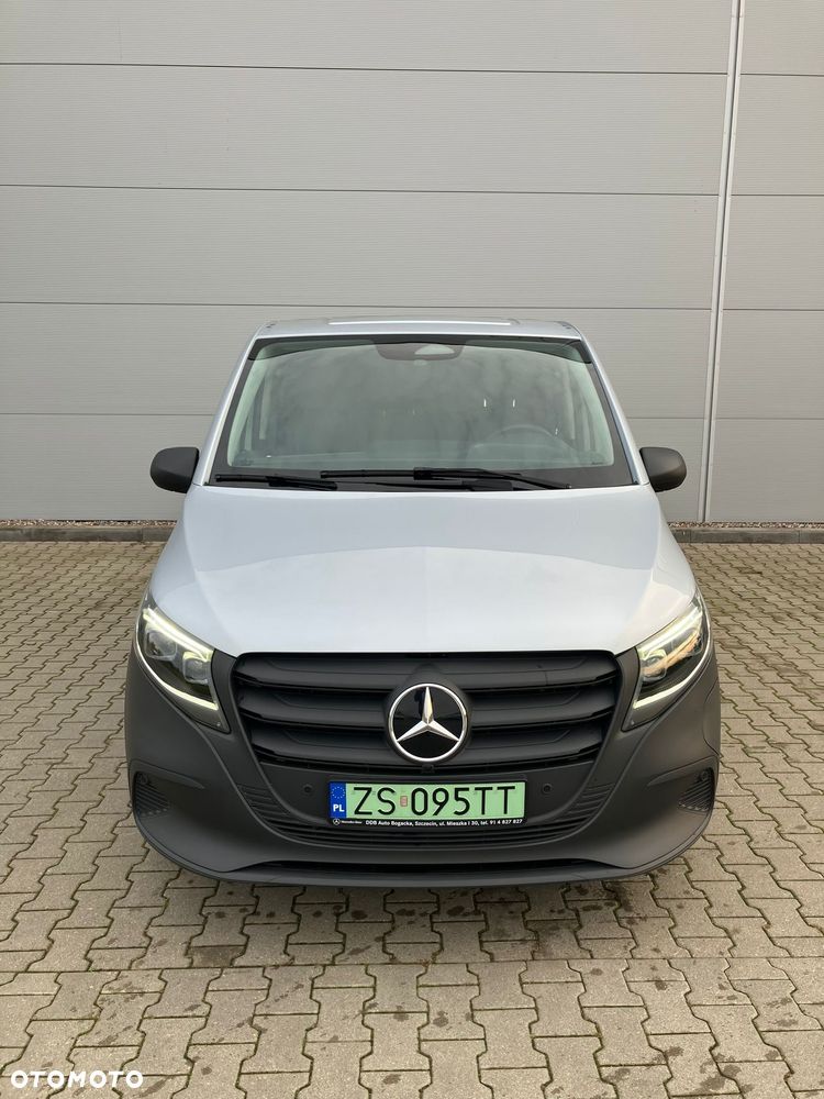 Mercedes-Benz Vito 112e eVito Furgon długi - 2