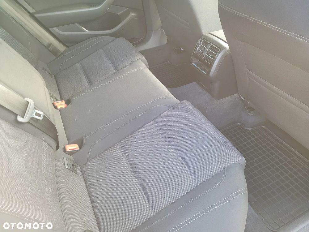 Volkswagen Passat 2.0 TDI BMT Comfortline DSG - 8