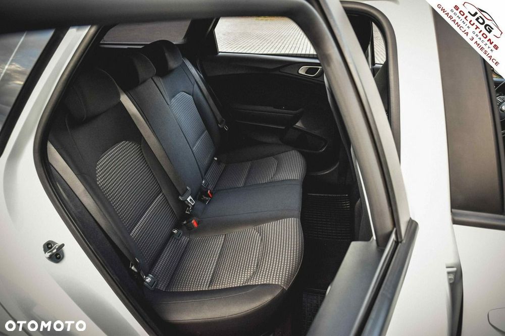 Kia Ceed 1.4 M - 31