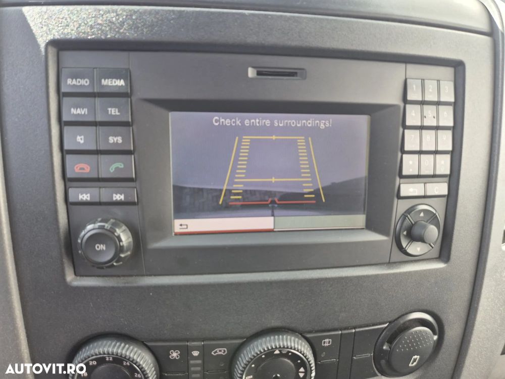 Volkswagen Crafter 35 MR Furgon 2.0 tdi - 19