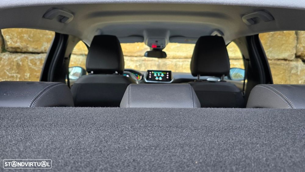 Peugeot e-208 Allure Pack - 55