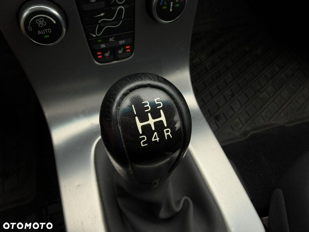 Volvo C30 1.8 - 20