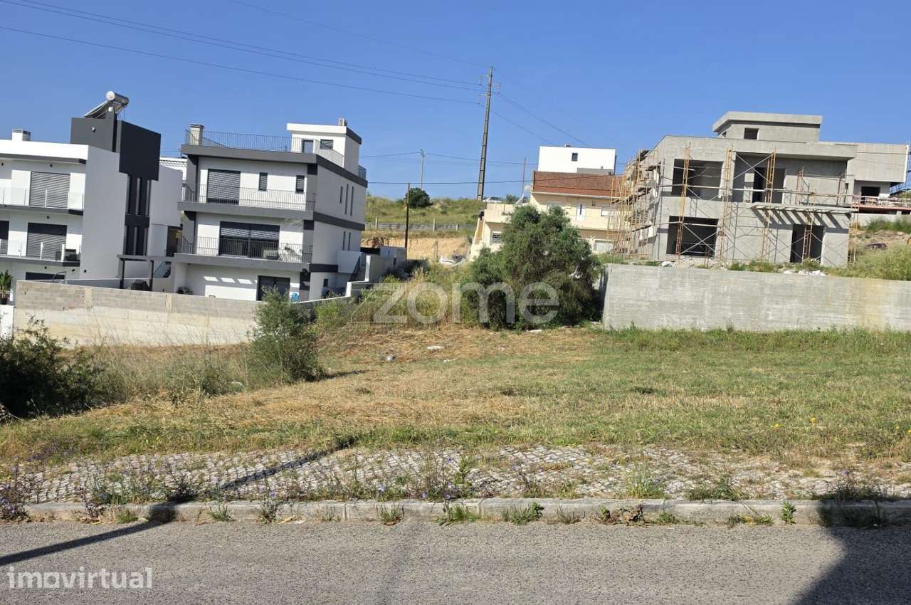 LOTE DE TERRENO PARA MORADIA - FONTE SANTA, VIALONGA