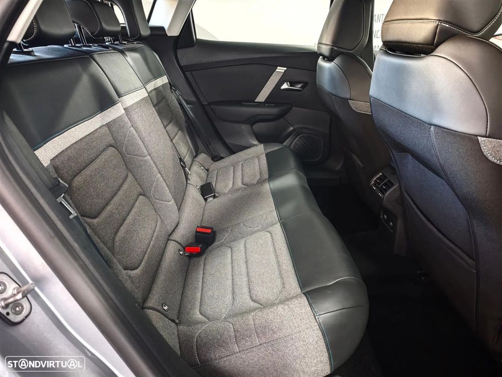 Citroën C4 PureTech 130 Stop&Start EAT8 FEEL PACK - 26