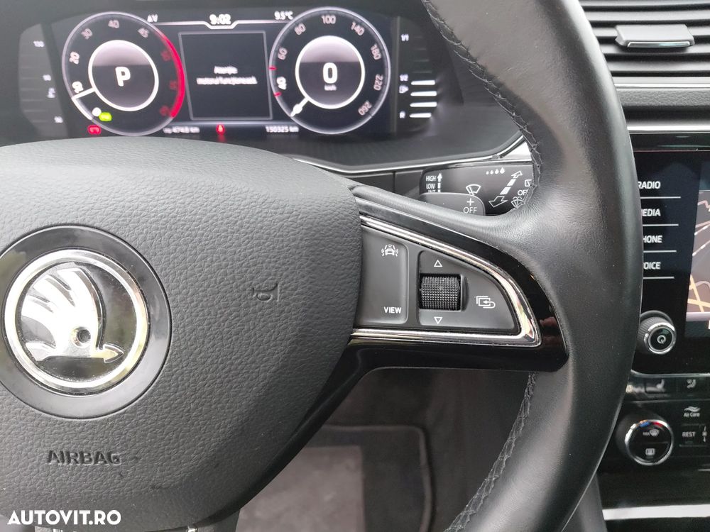 Skoda Superb 2.0 TDI DSG Style - 22