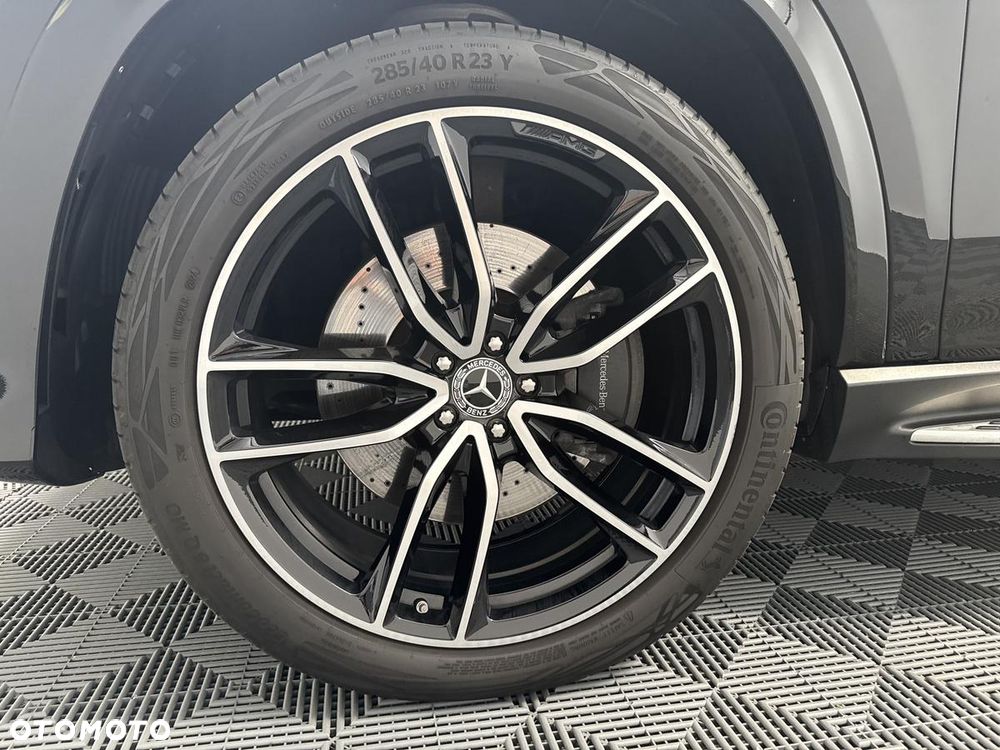 Mercedes-Benz GLS - 10