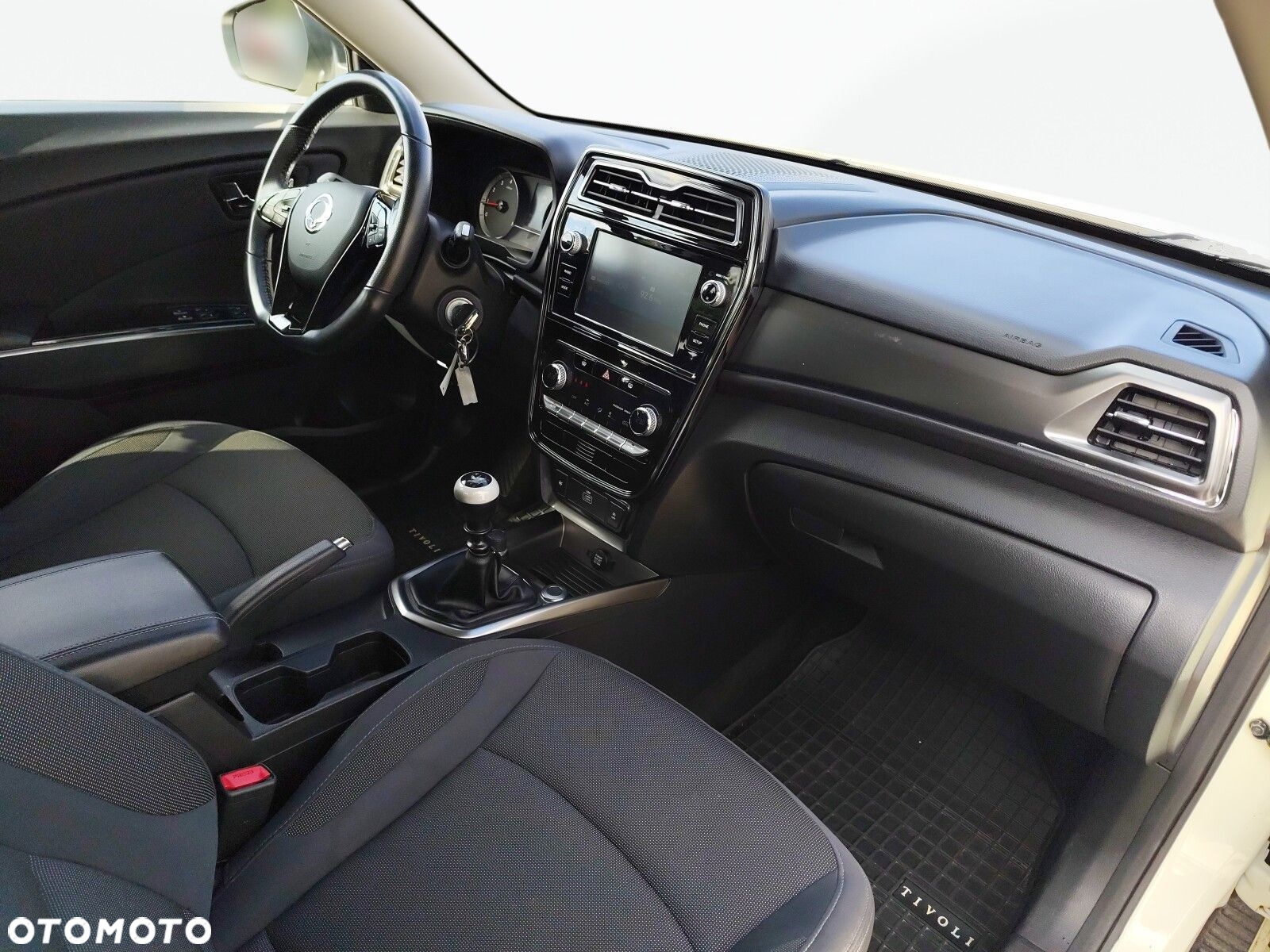 SsangYong/KGM Tivoli - 19