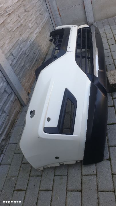 Zderzak Nissan X trail T32 lift - 3