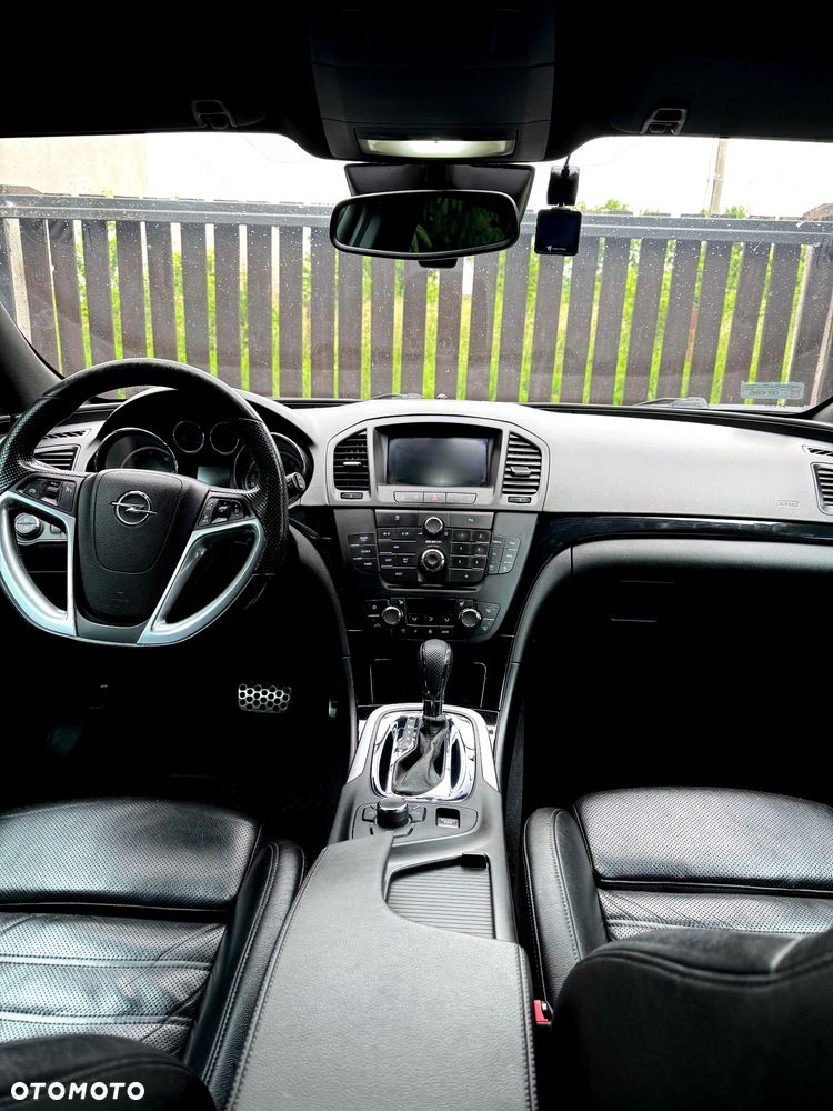 Opel Insignia - 15