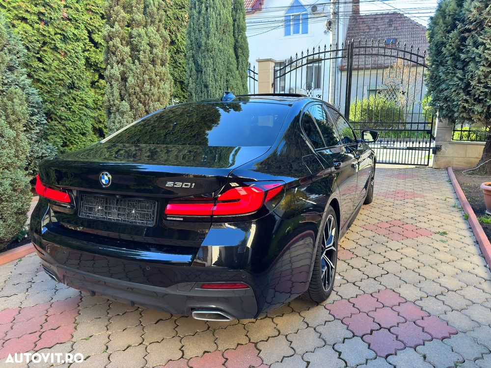 BMW Seria 5 530i Aut. M Sport Edition - 36