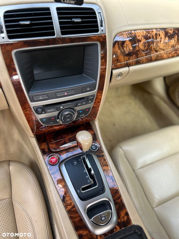 Jaguar XK - 9