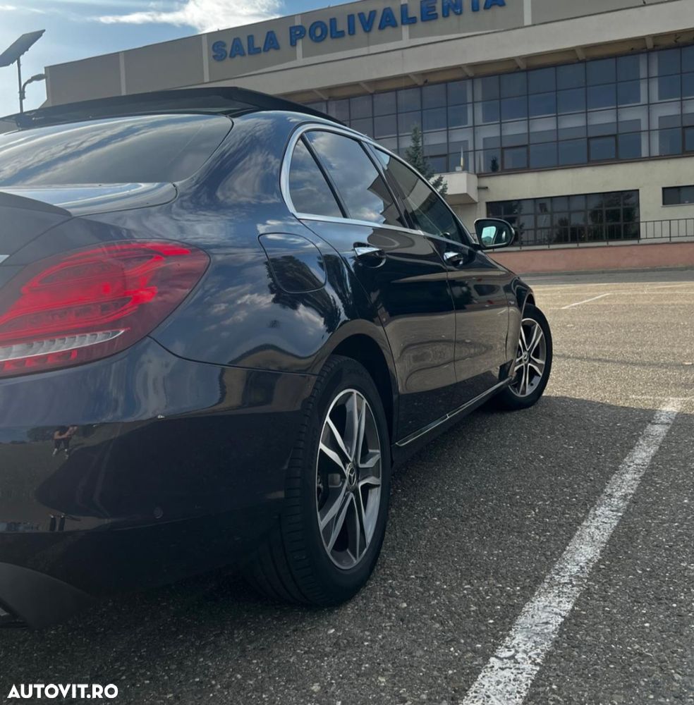 Mercedes-Benz C 350 e 7G-TRONIC AMG Line - 3