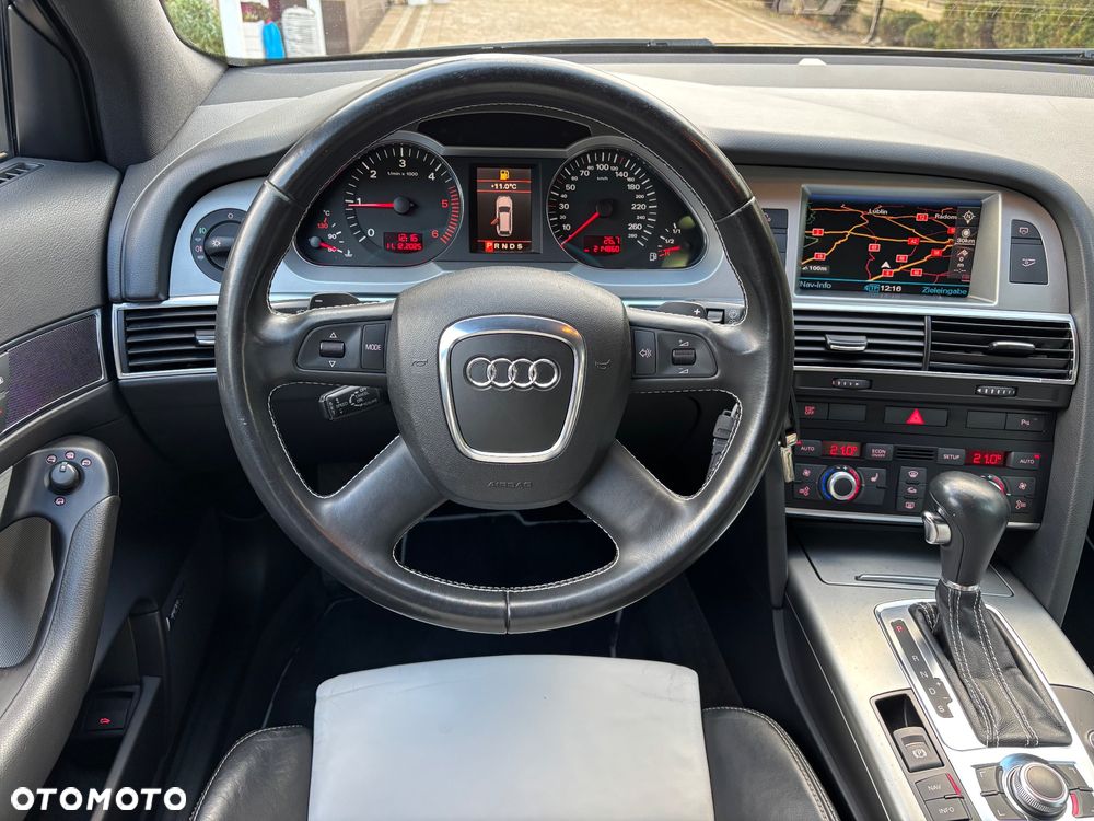 Audi A6 Avant 3.0 TDI DPF quattro tiptronic - 36