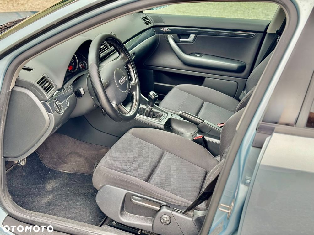 Audi A4 Limousine 2 - 15