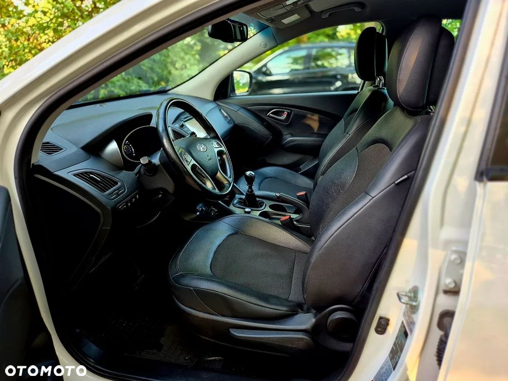 Hyundai ix35 2.0 GDI Premium 2WD - 11
