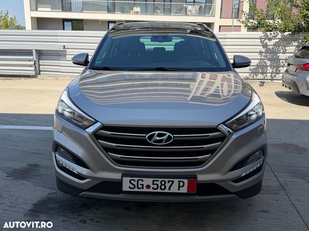 Hyundai Tucson 2.0 CRDI 4WD 8AT Premium - 15