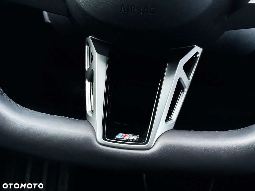 BMW Seria 5 520d - 24