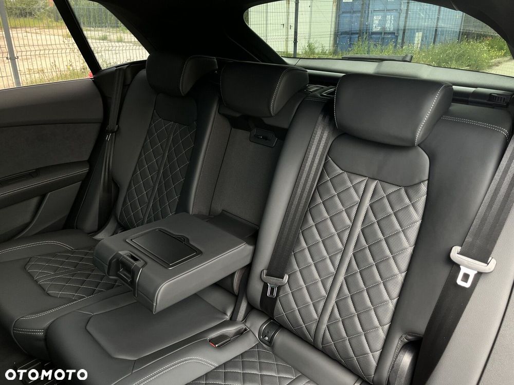 Audi Q8 - 22