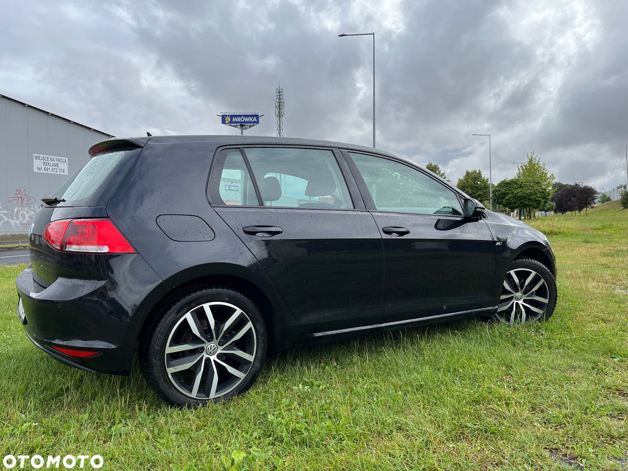 Volkswagen Golf 2.0 TDI BlueMotion Technology Edition - 8