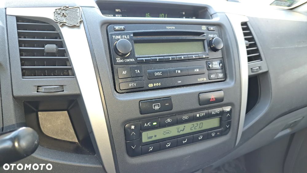 Toyota Hilux 3.0 D-4D Sol - 9