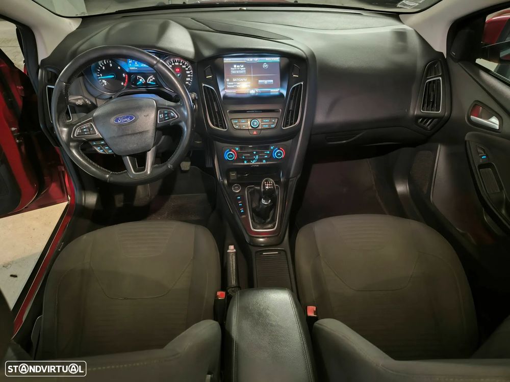 Ford Focus 1.5 TDCi Titanium - 11