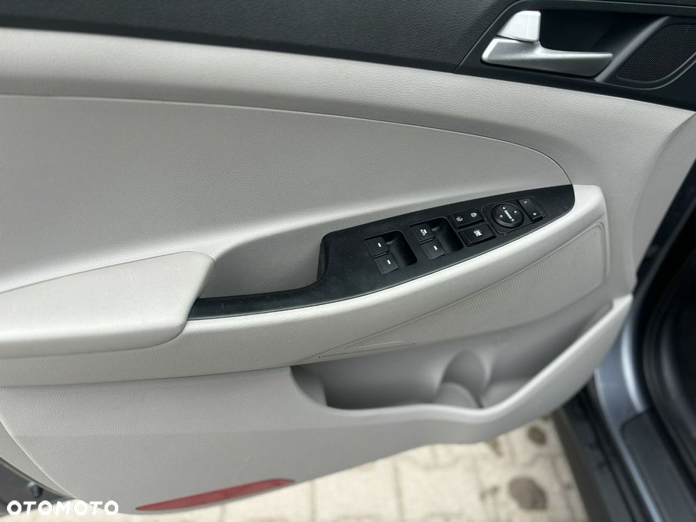Hyundai Tucson - 10