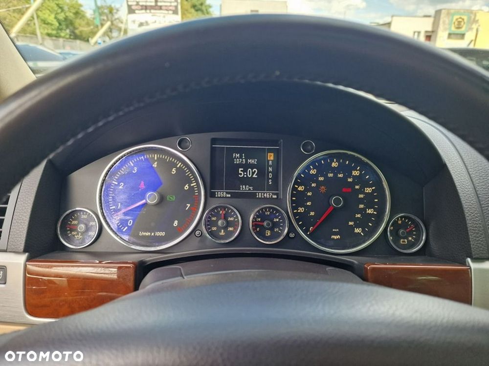 Volkswagen Touareg 3.6 V6 FSI Automatik Exclusive Edition - 8