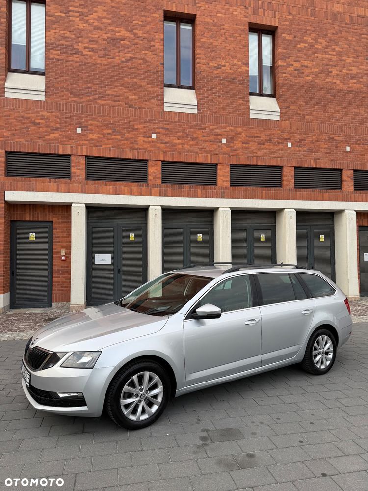 Skoda Octavia 1.5 TSI ACT Style DSG - 29