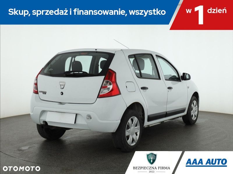 Dacia Sandero - 7