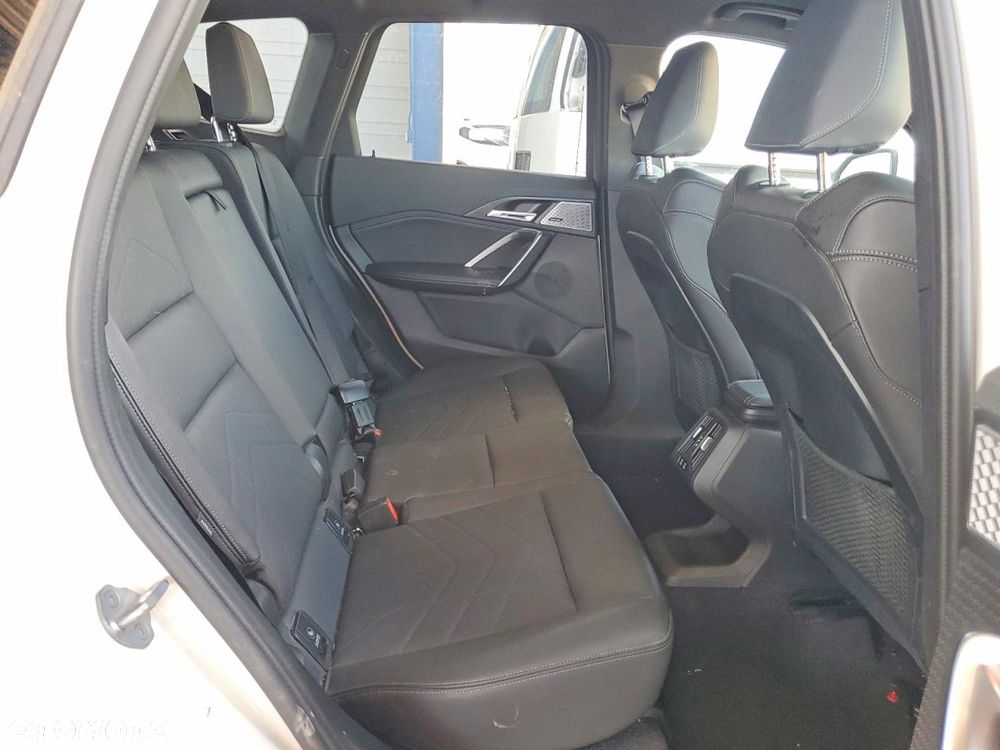BMW X1 xDrive25i GPF Sport Line - 9