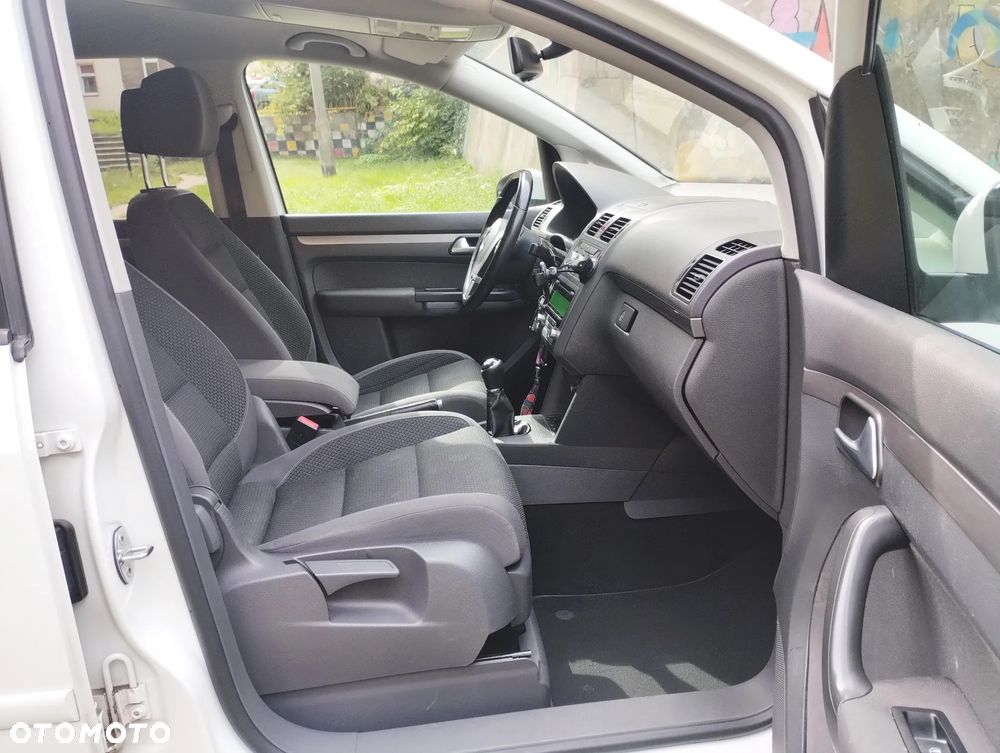 Volkswagen Touran 1.4 TSI Life - 8
