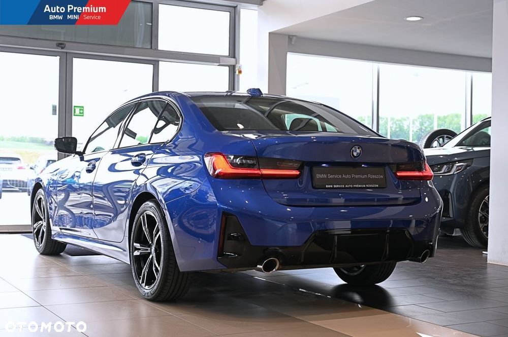 BMW Seria 3 318i - 21