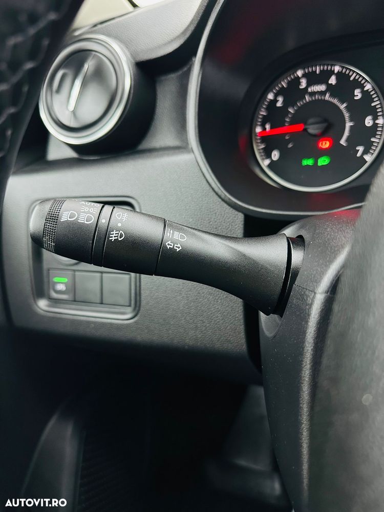 Dacia Duster TCe 90 2WD Essential - 22