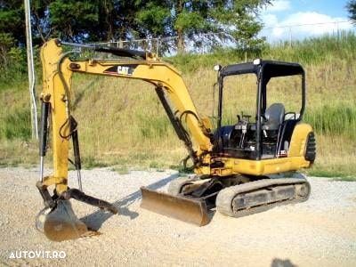 Miniexcavator caterpillar 303.5 dezmembrare transmisii finale - 1