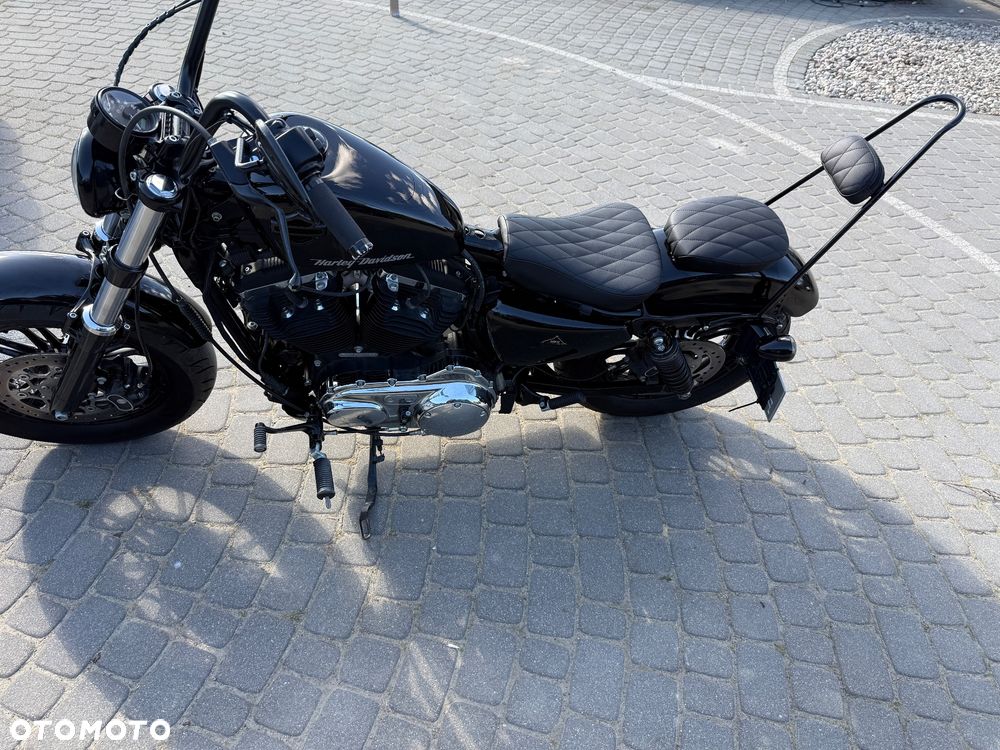 Harley-Davidson Sportster - 7