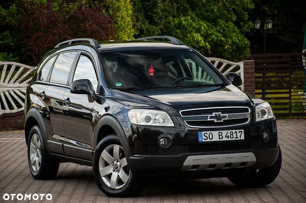 Chevrolet Captiva 2.4 2WD 7 Sitzer LS - 7