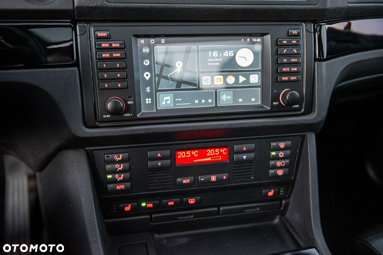 BMW Seria 5 - 21