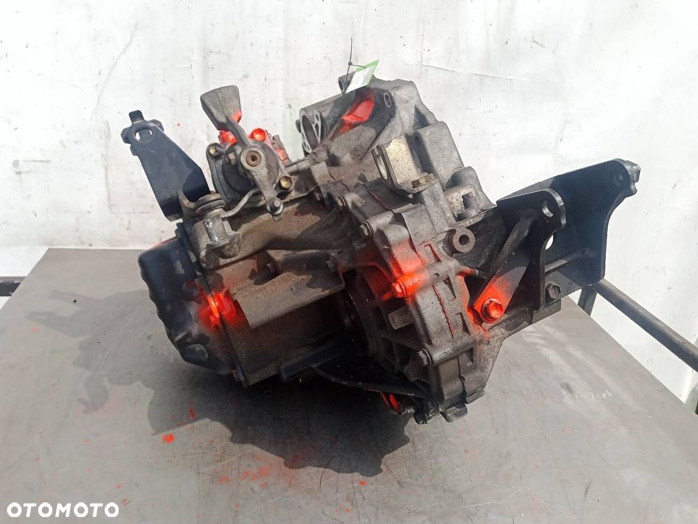 SKRZYNIA BIEGÓW E350C TOYOTA COROLLA E12 - 5