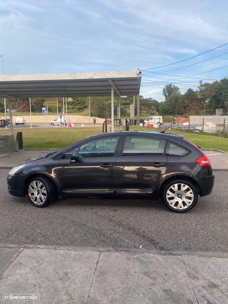 Citroën C4 1.4 16V SX - 4