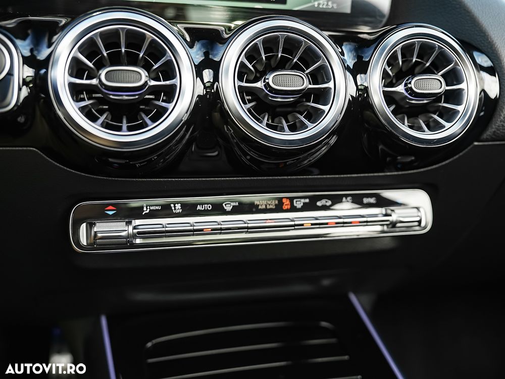 Mercedes-Benz GLA 200 d 4MATIC 8G-DCT AMG Line - 37