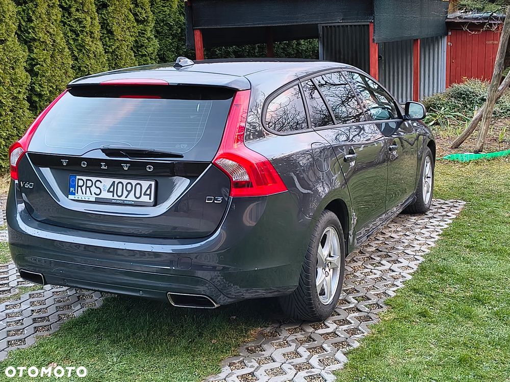 Volvo V60 D3 Geartronic Kinetic - 5