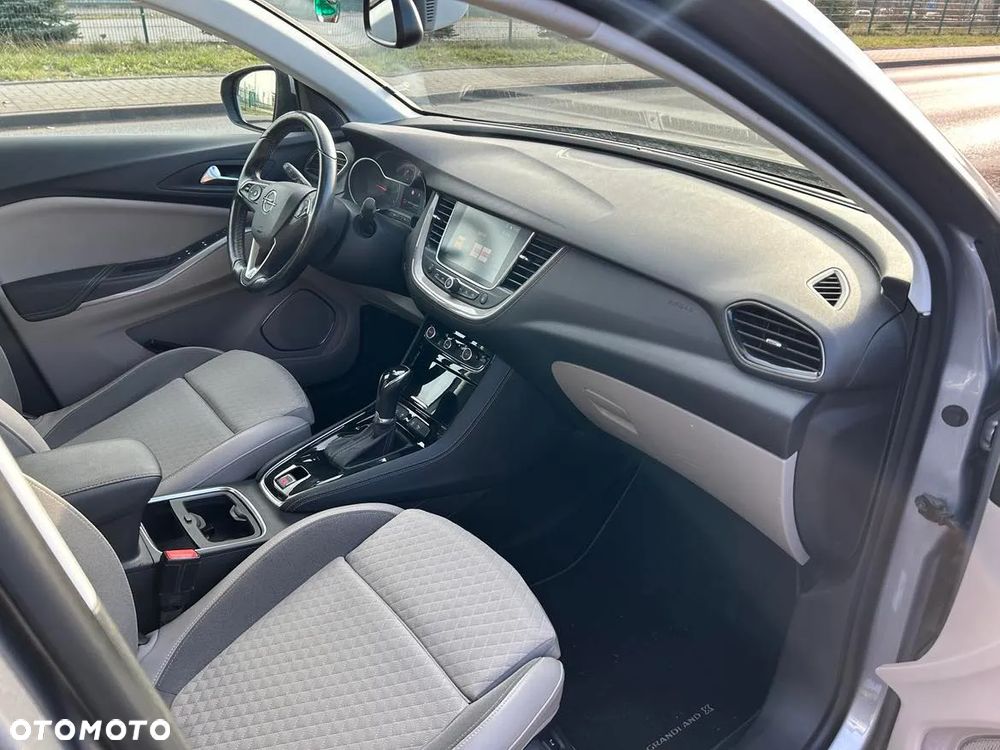 Opel Grandland X - 24