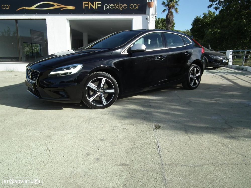 Volvo V40 2.0 D3 R-Design - 2