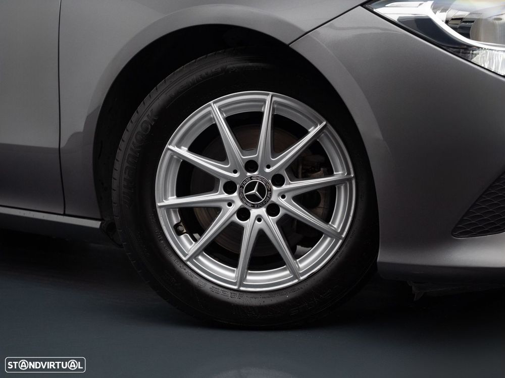 Mercedes-Benz CLA 180 d Shooting Brake Style Aut. - 9